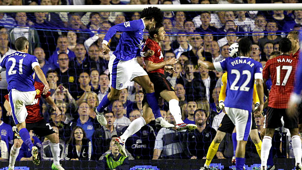 Marouane Fellaini rises highest to score the winner for Everton on Monday night