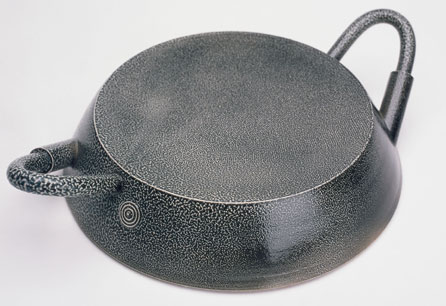 An example of Walter Keeler's work. Image courtesy of Ruthin Craft Centre. Photographer: Dewi Tannatt Lloyd