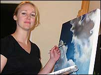 Linda Yates