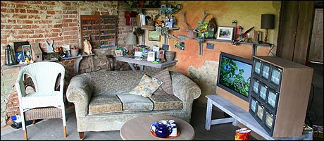 Springwatch studio at Pensthorpe Nature Reserve