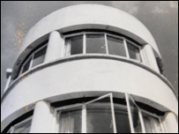 Modernist architecture 