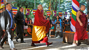 رهبان من التبت