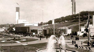 Black and white view of Bellahouston Park showing fountain, pavilions and tower that formed part of the Empire Exhibition.