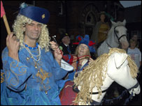 Stephen Wass as the Fine Lady 