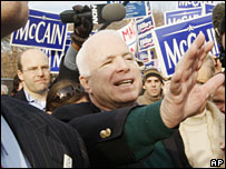 John McCain após vitória em New Hampshire