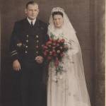 Kenneth and Enid Bendelow on their wedding day,14th August 1945 at Stockton-on-Tees