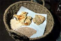 Basged o fara ar gyfer y gwasanaeth