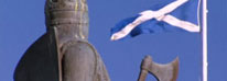Robert Bruce statue and saltire