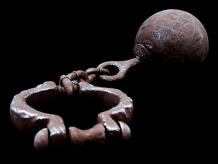 Antique ankle shackle (Image: Oktay Ortakcioglu/iStockphoto) Antique ankle shackle (Image: Oktay Ortakcioglu/iStockphoto)
