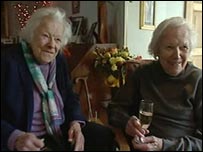 Betty Richards e Jenny Pelmore