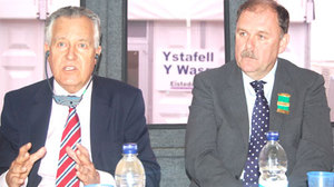 Peter Hain ac Elfyn Llwyd