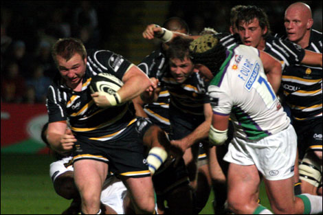 Warriors on the charge