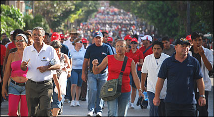 Manifestación en Cuba en apoyo al gobierno (Foto: Raquel Pérez)