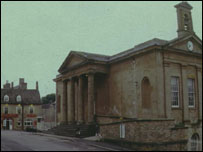 Chipping Norton, before the market strikes...