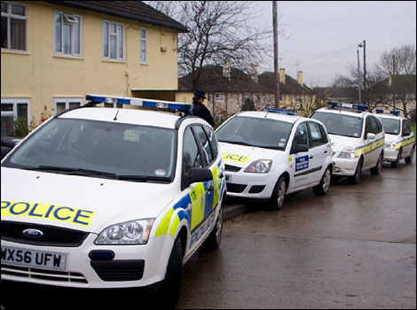 ++Swindon Police Drug House Raids 2007