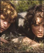 Sam (Sean Astin) and Frodo (Elijah Wood)