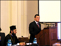 Mihai Răzvan Ungureanu