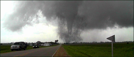Alister Chapman tornado