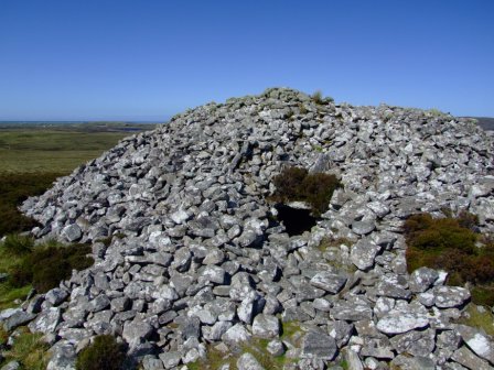 Barpa Langais burial mound, North Uist