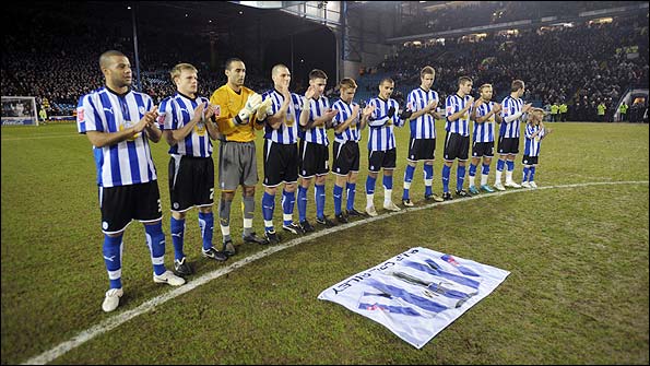 Sheffield Wednesday pay tribute to Liam Riley