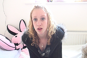 Hannah and her brother Thomas have a foster sister. They think it's a really good idea to welcome cared-for children into their home, and Hannah doesn't know what her life would be like without her foster sister.