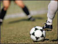 Futbol sahası