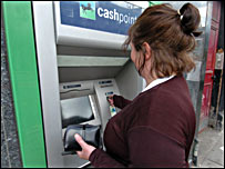 Lloyds ATM noktası