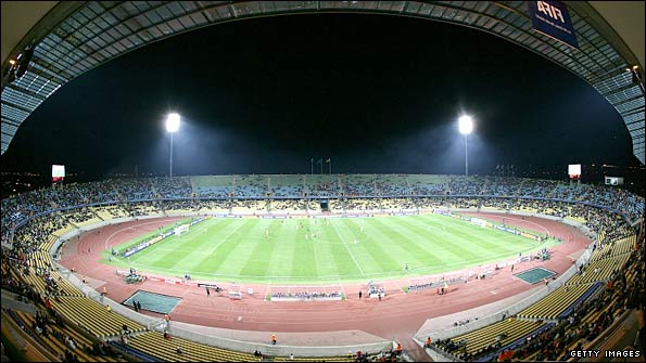stadium595.jpg