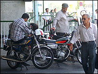 موتور تاکسی ها