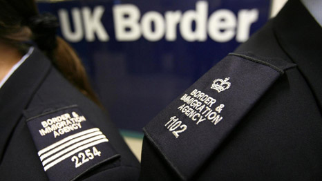 immigration_officers.jpg