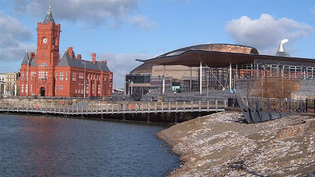 Ty Hywel a'r Senedd