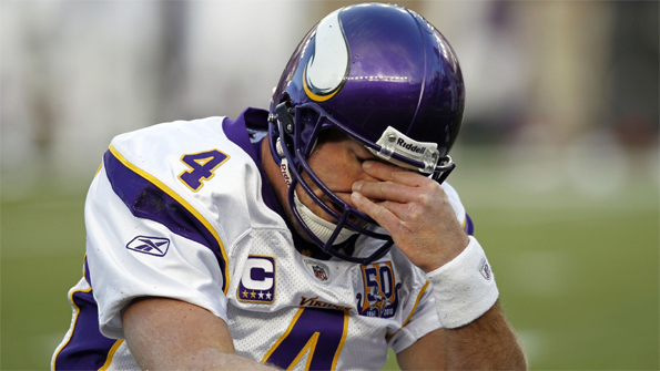 Brett Favre has had a very difficult season, throwing 17 interceptions and ranking 31st out of all quarterbacks in the league. Photo: AP