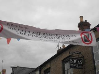 Banner in Hay banning the Kindle ereader