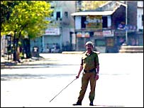 A policeman in uniform in Gujarat