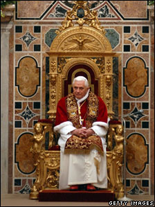 Pope Benedict XVI attends his annual meeting with Holy See Diplomats at the Vatican's Hall of the Throne, 7 January 2008
