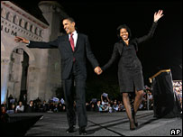 obamas_ap203b.jpg