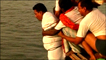 Suresh Babu Soni, o nadador amarrado