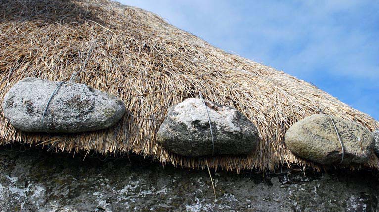 Taigh-tughaidh, Uibhist a Deas
