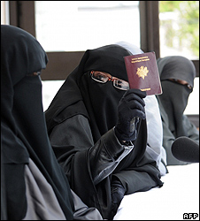 French Muslim women in niqab - file pic