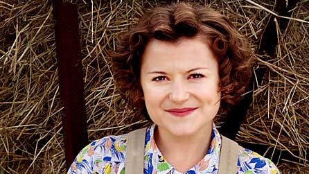 Joyce (Becci Gemmell) receives news about her husband