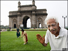 Laughter club, Mumbai