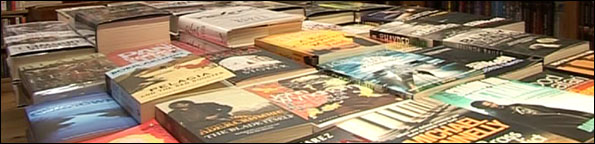 Books and more books at Toppings