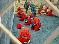 Guantanamo Üssü'ndeki esirler