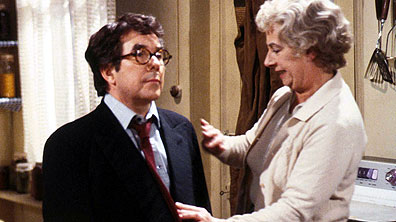 Ronnie Corbett and Barbara Lott 