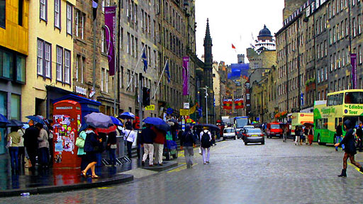 Edinburgh Street scene