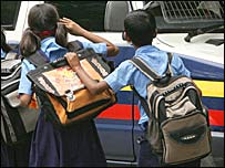 स्कूली बच्चे