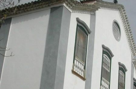 a roof with eira and beira.