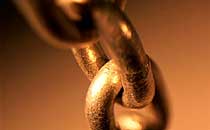 Useful Links (image shows chain links)