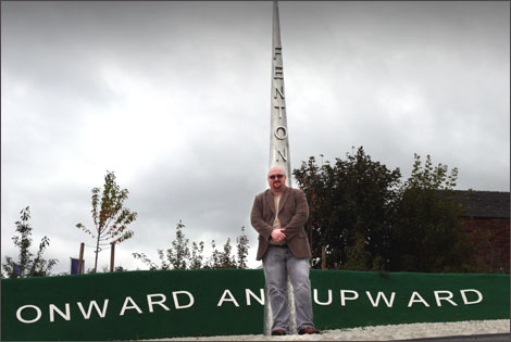 Front: Pete Morgan in Fenton, S-o-T