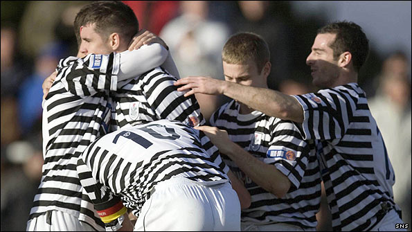 Queen's Park were too good for Annan on Tuesday